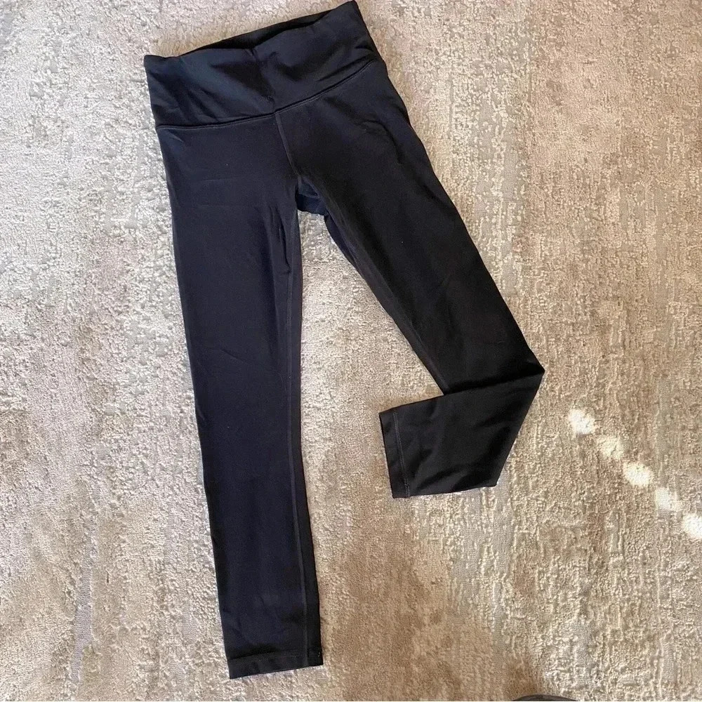 Athleta Elation Capri Solid Black Yoga Pants Leggings Gym Workout: X Small Tall